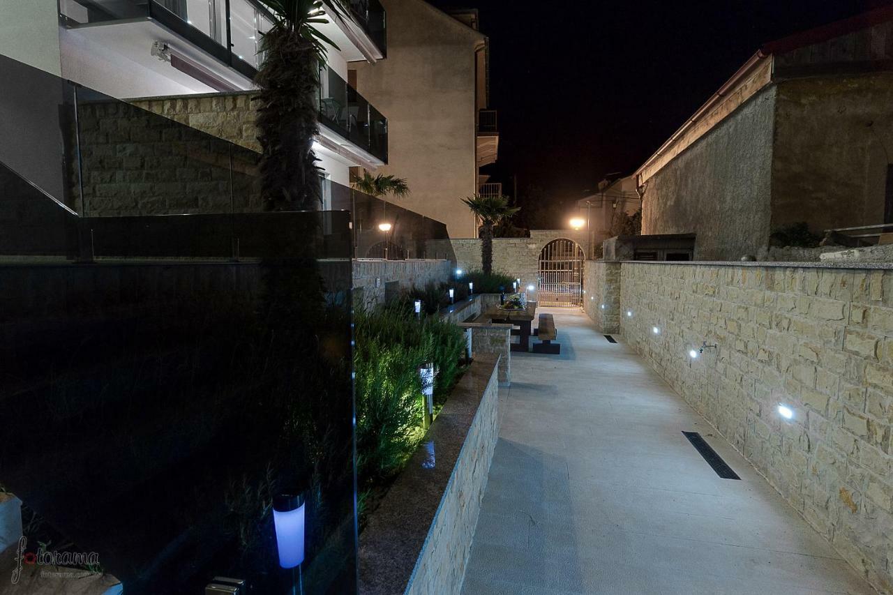 Villa Christina Crikvenica Exterior foto