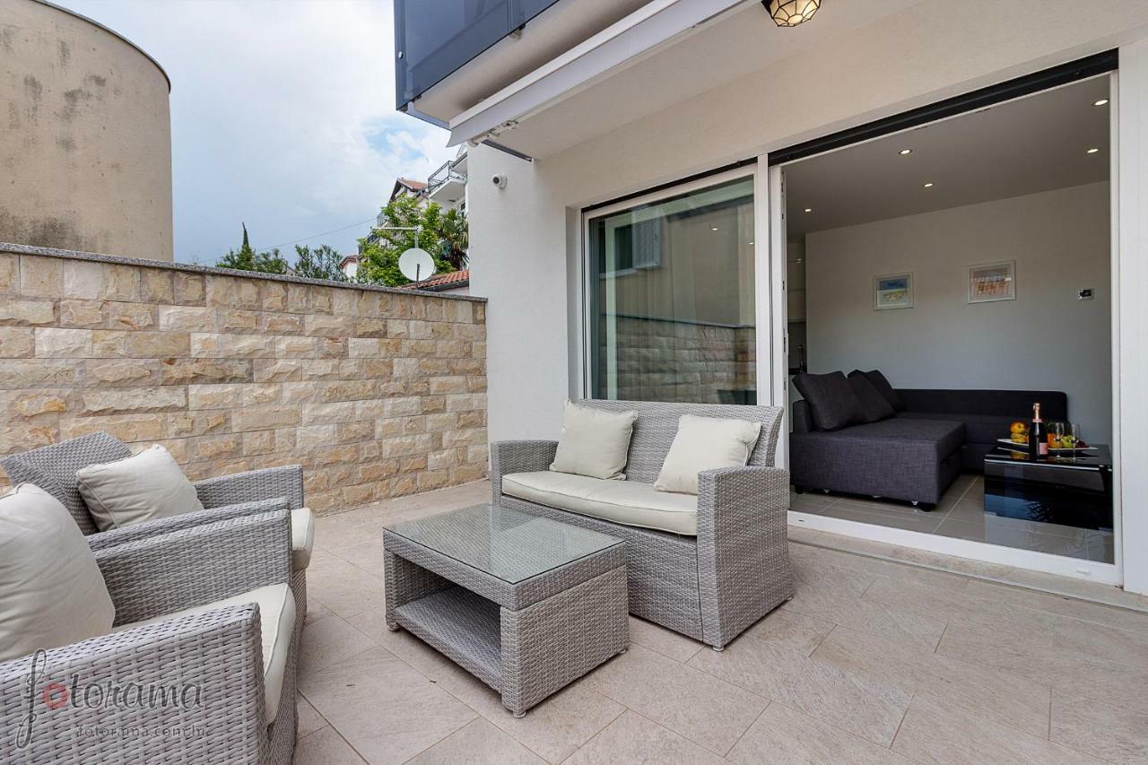 Villa Christina Crikvenica Exterior foto